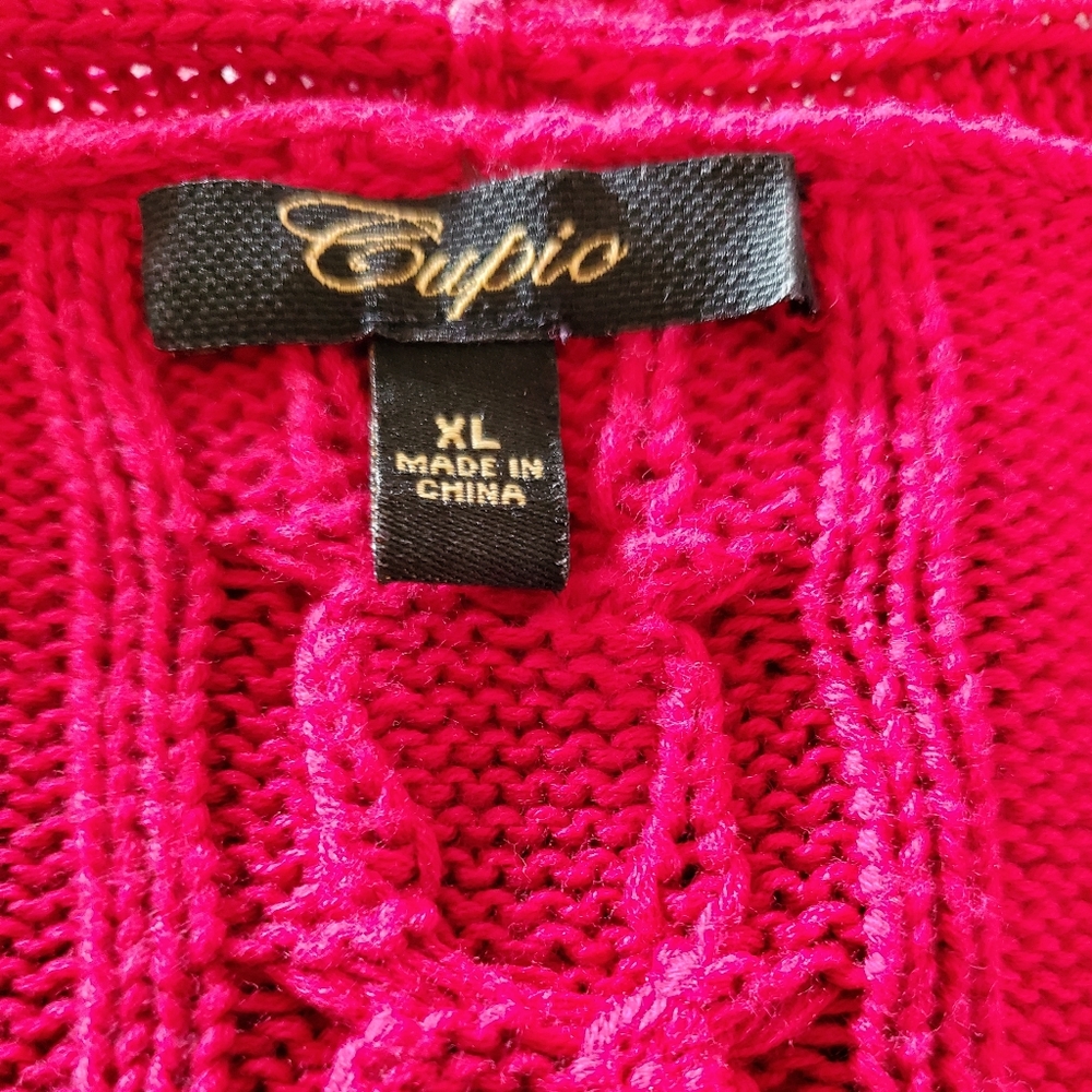 Sweater - Picture 3 of 3